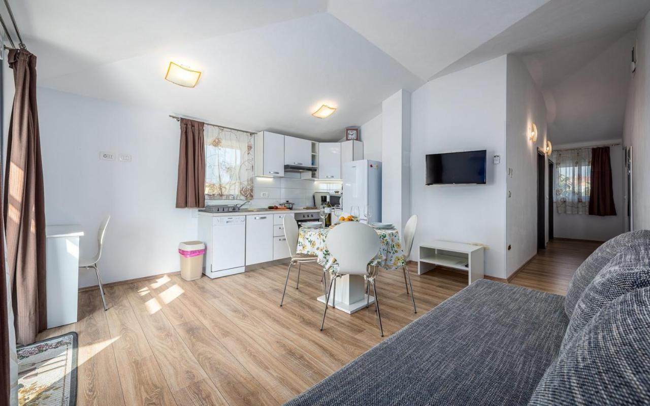Apartment Kraljevic Umag Luaran gambar