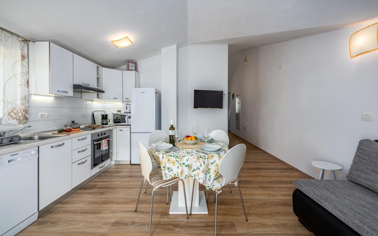 Apartment Kraljevic Umag Luaran gambar